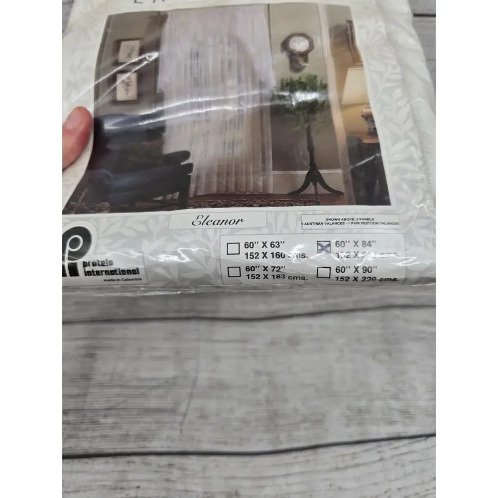 Buckingham Eleanor lace Valance Panel 60